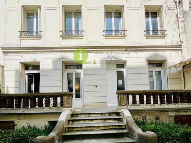 MAIRIE DE CLICHY 2 PIECES 385.000 €