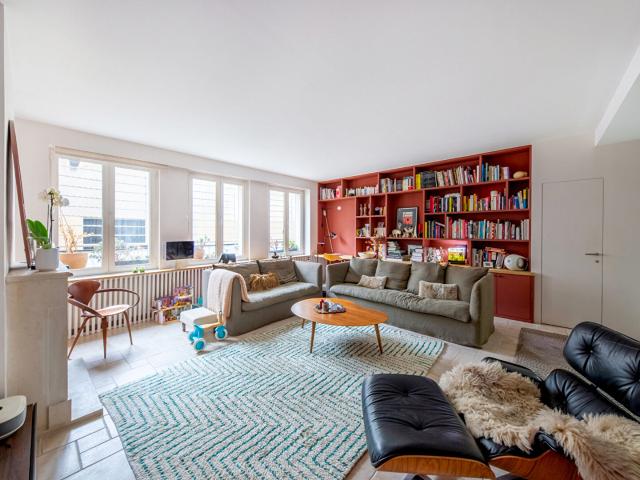 MAIRIE DU 10E APPARTEMENT EN TRIPLEX