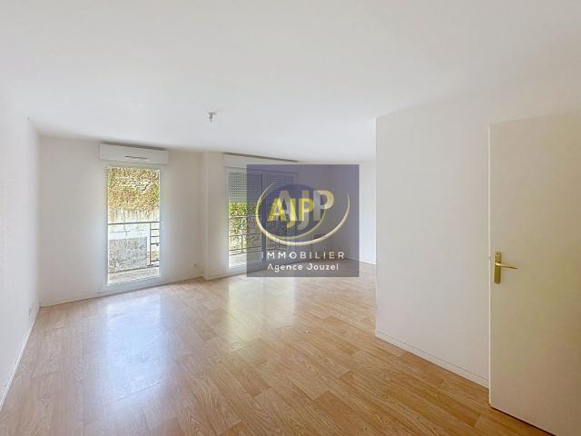 Maisdon sur Sèvre Location Appartement 44