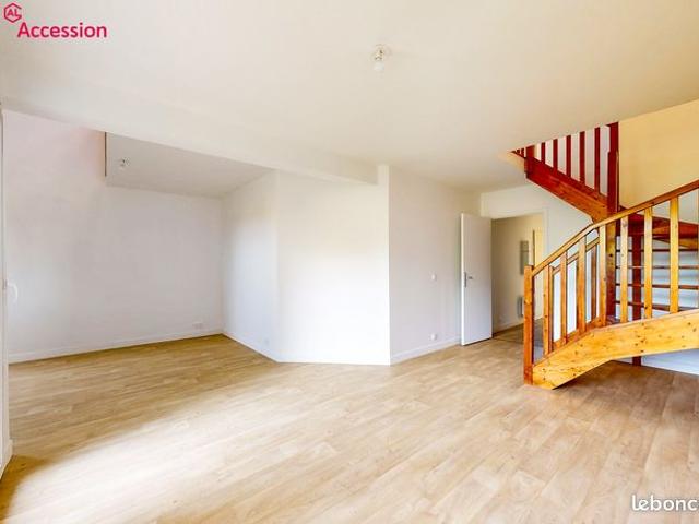 MAISON/VILLA 6 pièces 102 m²