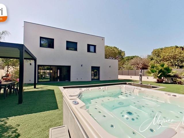 Maison/villa 6 pièces SAINT AYGULF