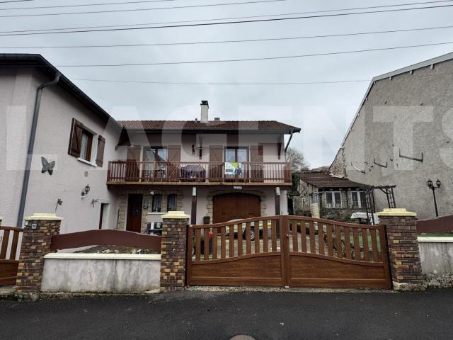 maison/villa 8 pièce s 213 m2