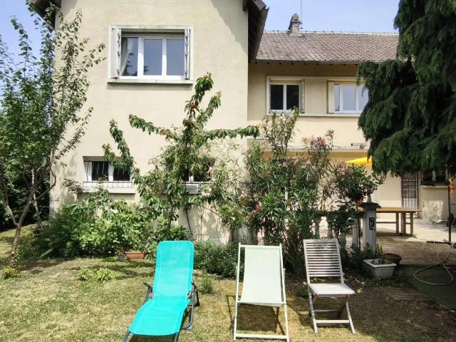 Maison/Villa 8 pièces
