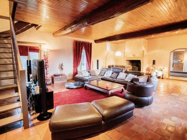 Maison/Villa 11 pièces