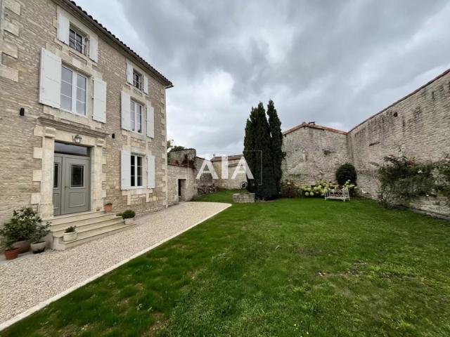 maison/villa 17 pièces