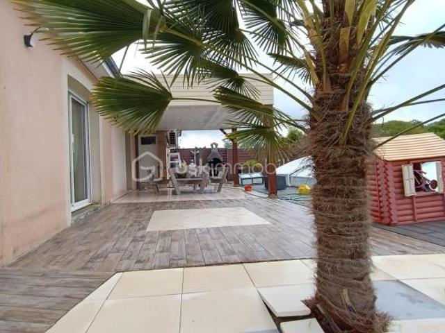 MAISON/VILLA 150 M2