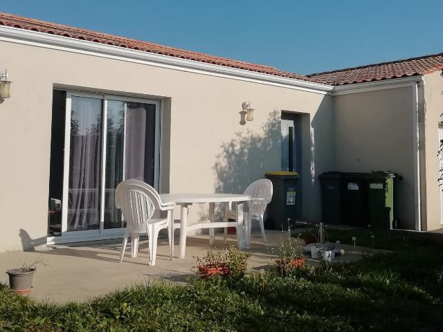 maison/villa à Niort NIORT SURIMEAU BBC 2 chambres jardin garage