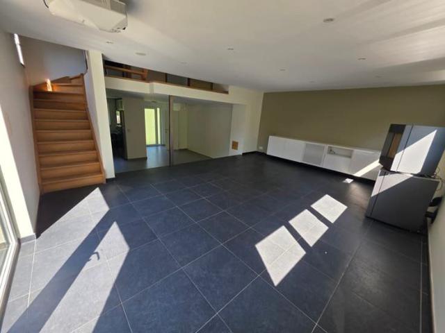 Maison 3 ch. avec terrasse et petit jardin