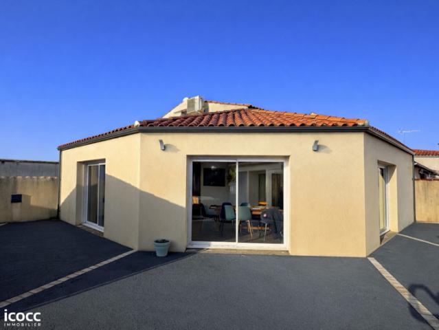 MAISON 3 CHAMBRES + APPARTEMENT 50 m² + PISCINE LUÇON