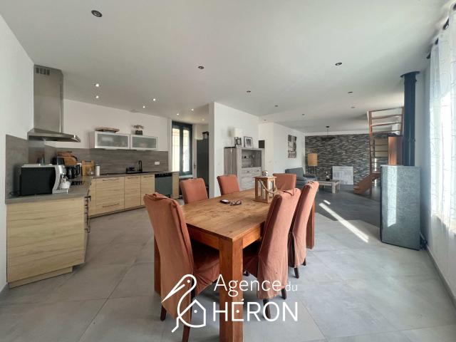 MAISON 3 CHAMBRES AUFFERVILLE