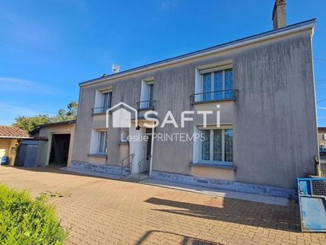 Maison 3 chambres avec ascenseur et beau terrain arboré constructible