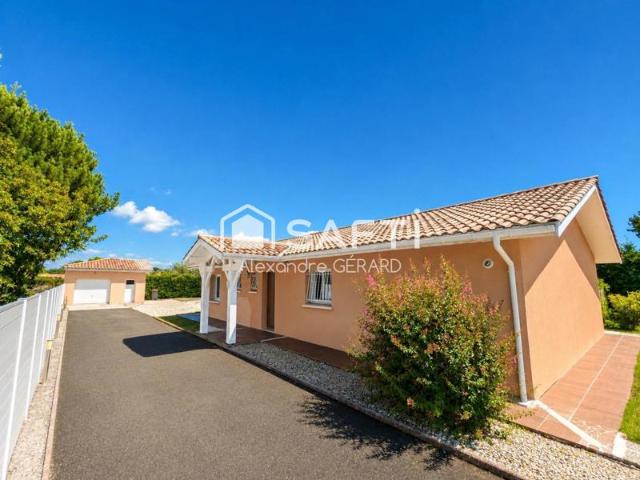 Maison 3 chambres avec garage et piscine