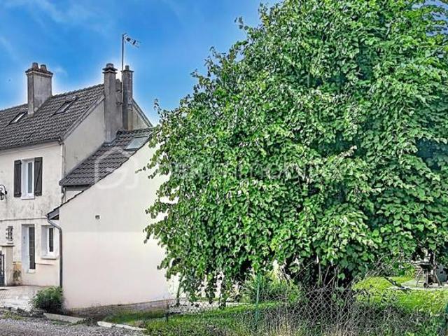 ? MAISON 3 CHAMBRES AVEC JARDIN ET DÉPENDANCE COMMUNICANTE