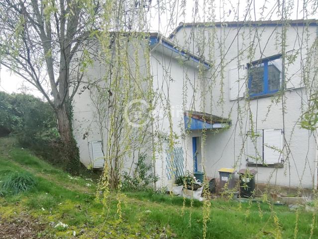 Maison 3 chambres avec jardin et garage