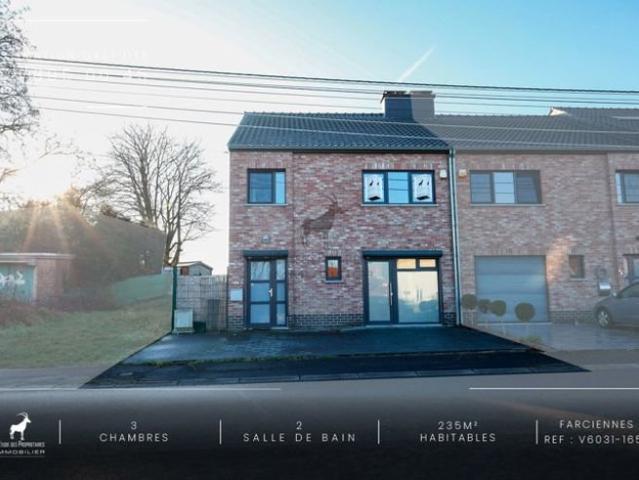 Maison 3 chambres avec jardin et parking à FARCIENNES