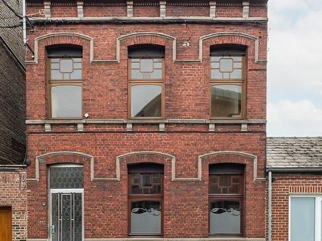Maison 3 chambres bien située avec jardin!