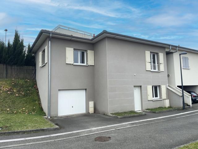 MAISON 3 CHAMBRES dans résidence sécurisée