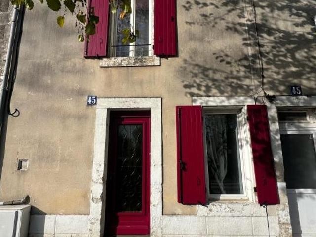 MAISON 3 chambres dont une suite parentale AVEC JARDIN