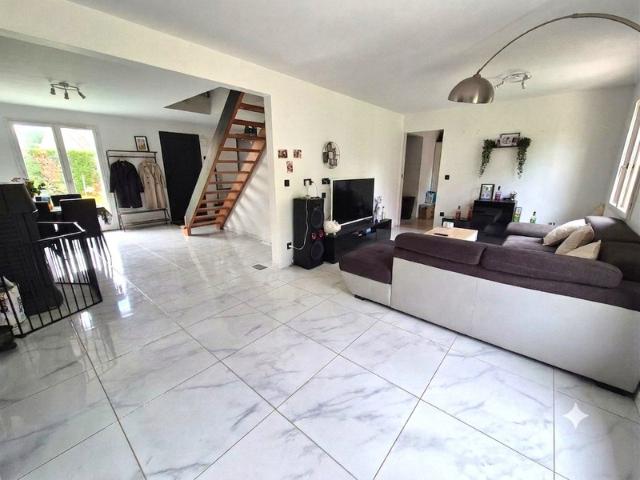 Maison 3 chambres, garage, proche ABLIS