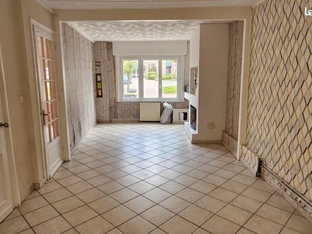 Maison 3 chambres jardin sur Neuville en ferrain