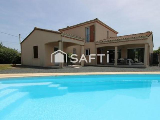 MAISON 3 CHAMBRES / PISCINE / TERRAIN