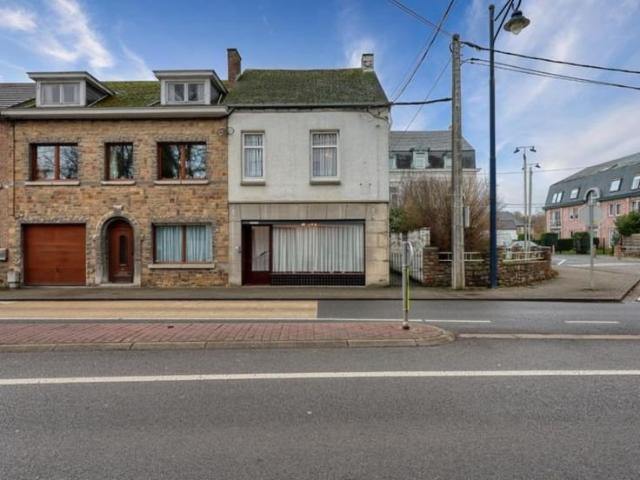 Maison 3 façades à rénover