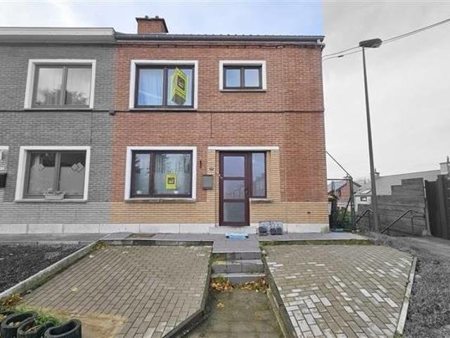 Maison 3 façades + jardin
