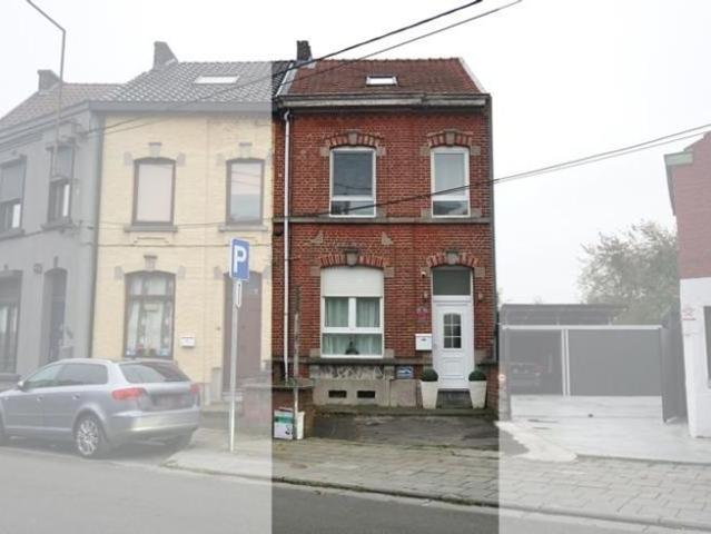 MAISON 3 FACADES JARDIN 4 CHAMBRES ENTIEREMENT RENOVEE