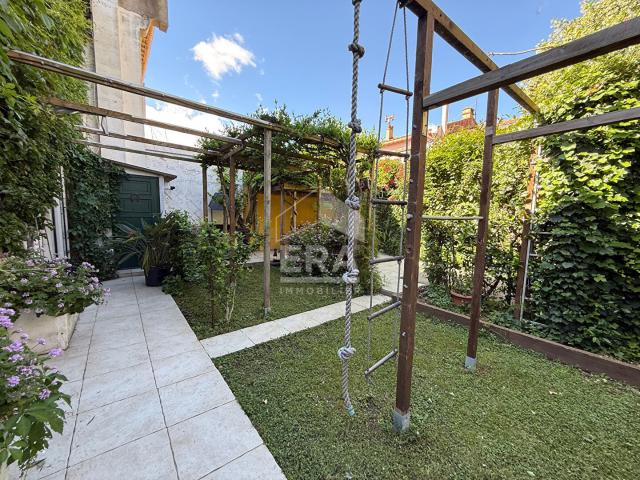 Maison 3 Faces de 90m2 à vendre à Perpignan, un havre de paix au coeur du Moyen Vernet