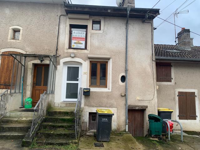Maison 3 pièce s 2 chambre s 75.78 m²
