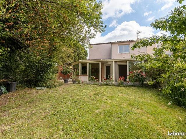 Maison 3 pièces 106 m²