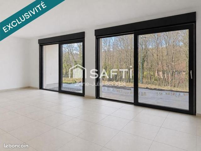 Maison 3 pièces 105 m²