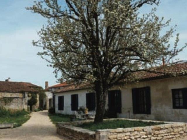 Maison 3 pièces 106 m²