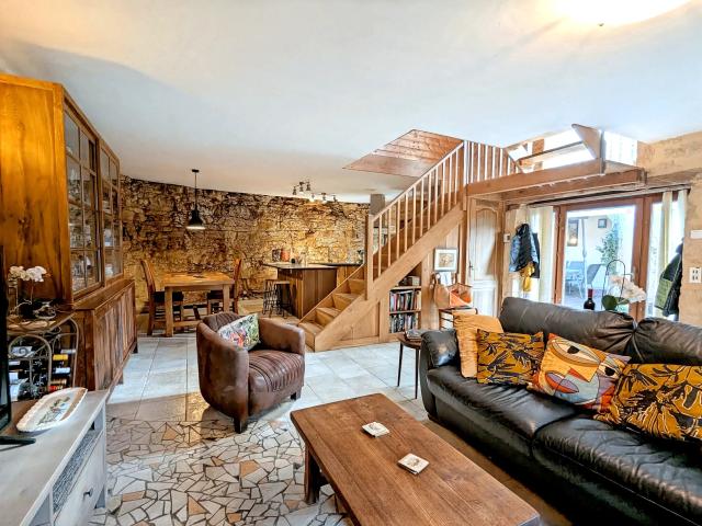 Maison 3 pièces 106 m²