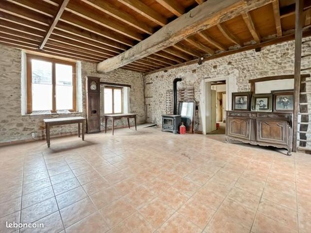 Maison 3 pièces 106 m²