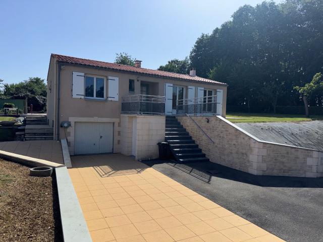 Maison 3 pièces 106 m²