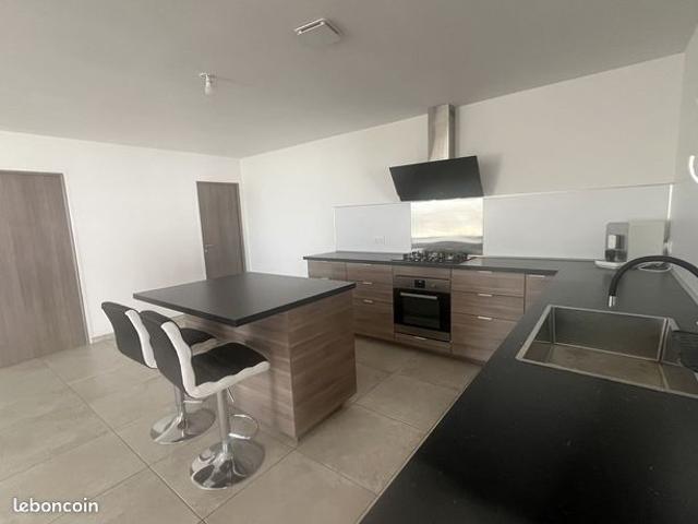 Maison 3 pièces 107 m²
