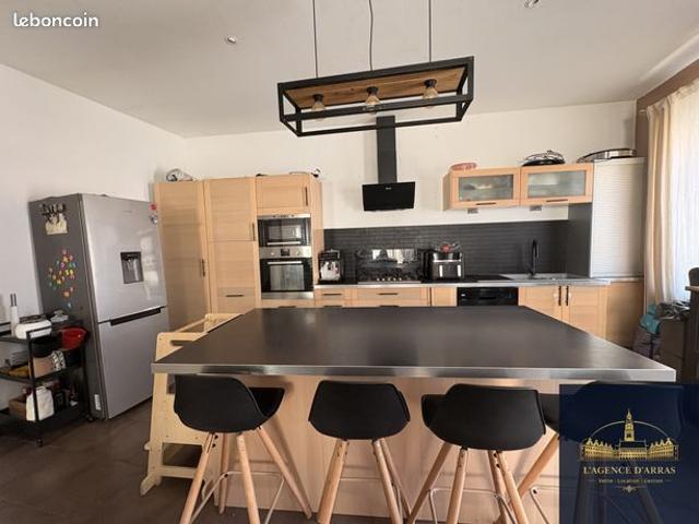 Maison 3 pièces 108 m²