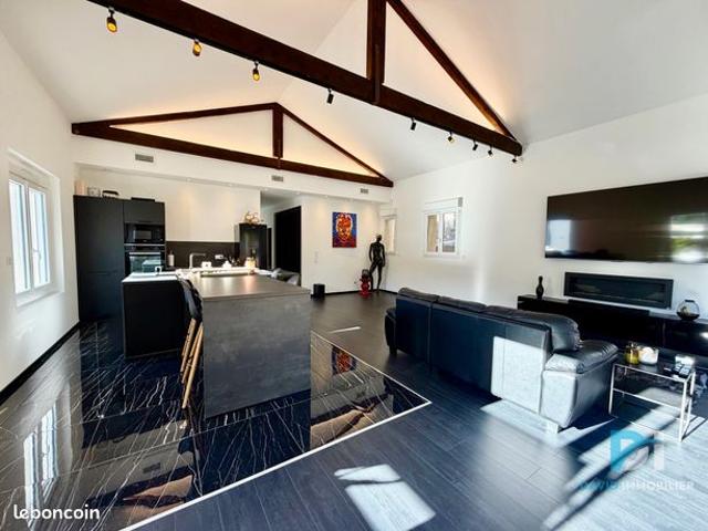Maison 3 pièces 108 m²