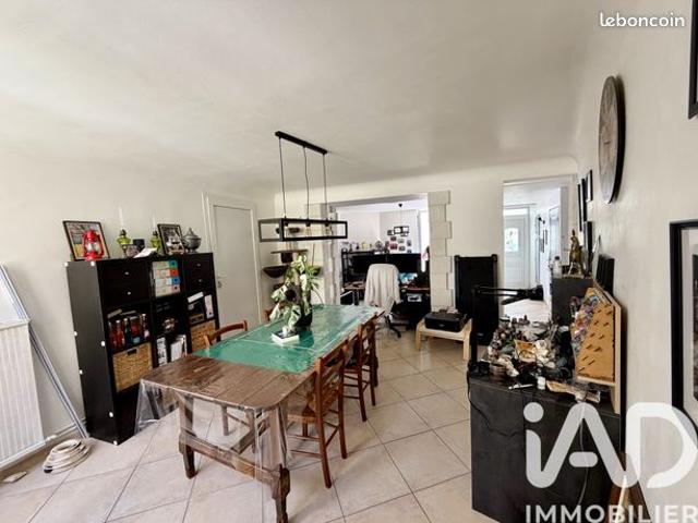 Maison 3 pièces 109 m²