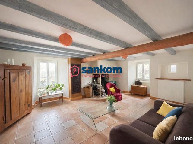 Maison 3 pièces 109 m²