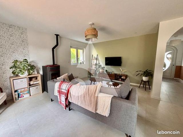 Maison 3 pièces 109 m²