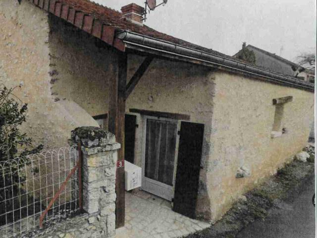Maison 3 pièces, 100 m² à louer à Pouligny Saint Pierre 36300