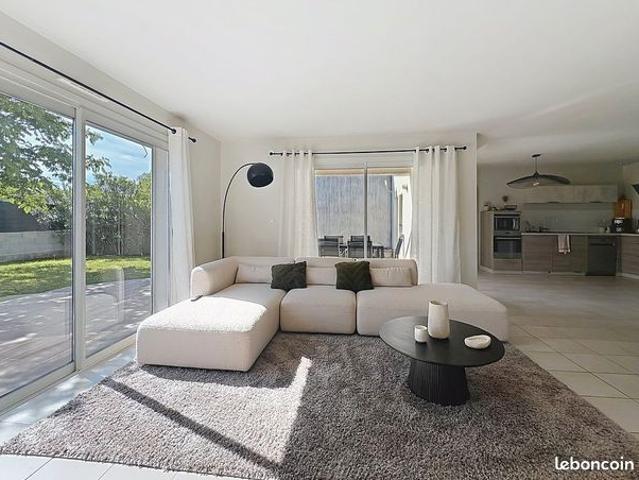Maison 3 pièces 101 m²