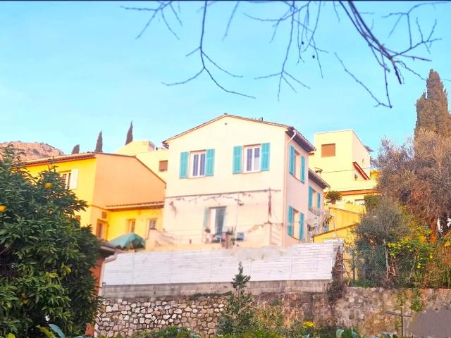 Maison 3 pièces 102 m²