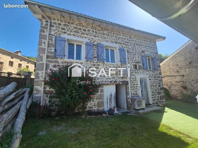 Maison 3 pièces 102 m²