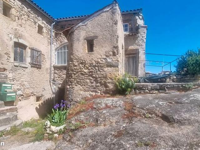 Maison 3 pièces 102 m²