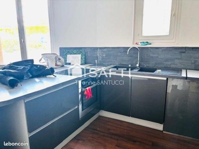 Maison 3 pièces 102 m²