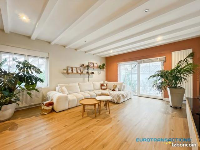 Maison 3 pièces 102 m²