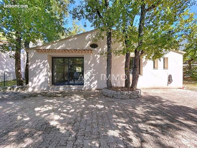 Maison 3 pièces 102 m²